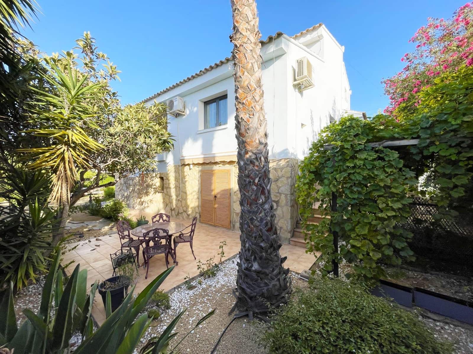 5 makuuhuone Huvila myytävänä paikassa Calpe / Calp mukana uima-altaan 
autotalli - 810 000 € (Ref: 10054655)
