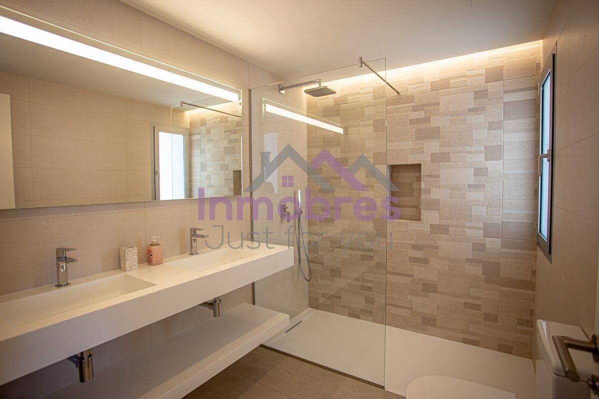 4 Zimmer Villa zu verkaufen in Cumbre del Sol mit Pool Garage - 1.429.000 € (Ref: 10070334)