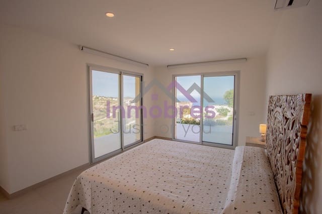 4 sypialnia Willa na sprzedaż w Cumbre del Sol, Benitachell / Benitatxell z basenem garażem - 1 429 000 € (Ref: 10070334)