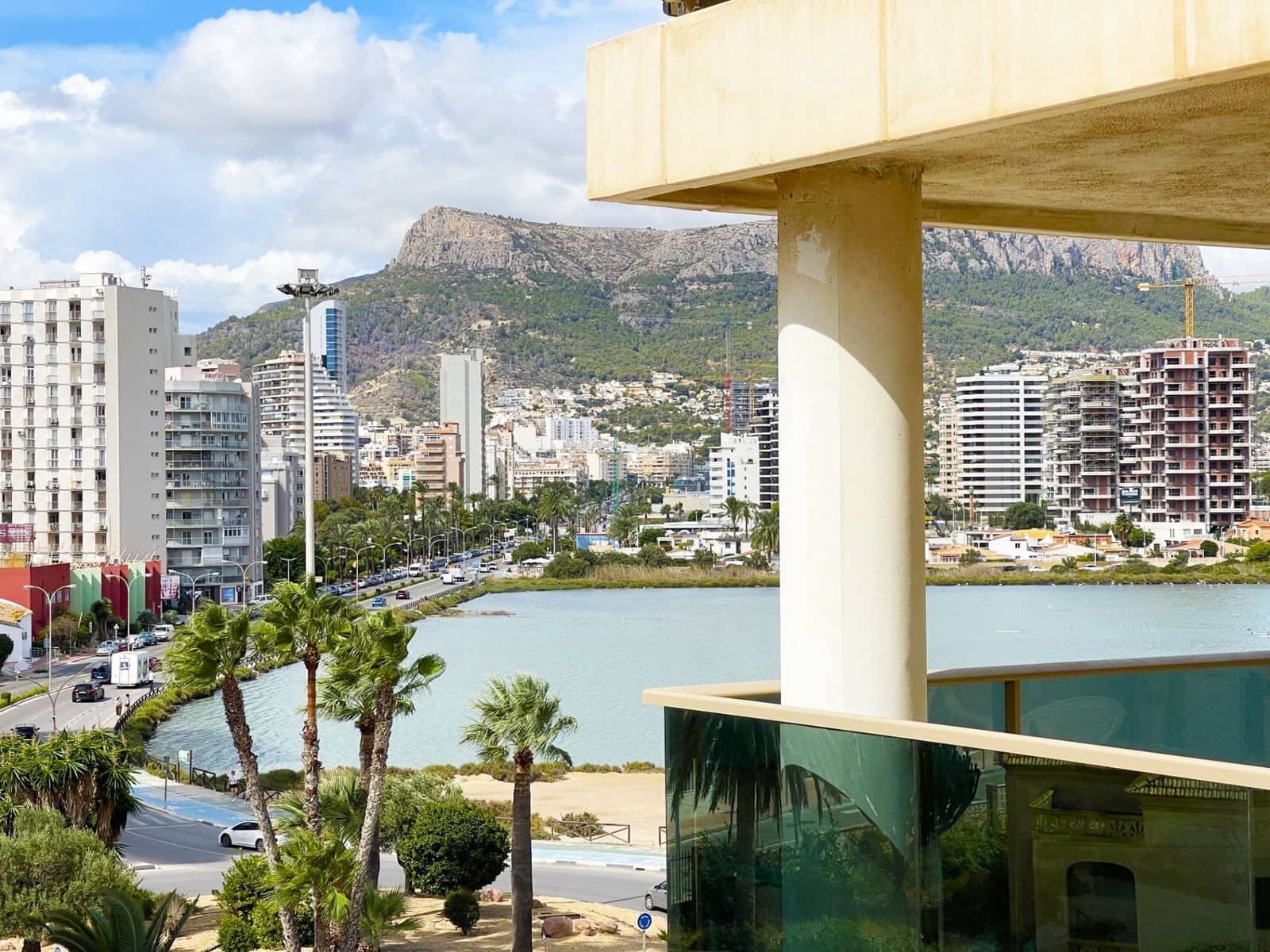 Apartamento de 2 habitaciones en Calpe / Calp en venta con piscina - 379.000 € (Ref: 10088829)