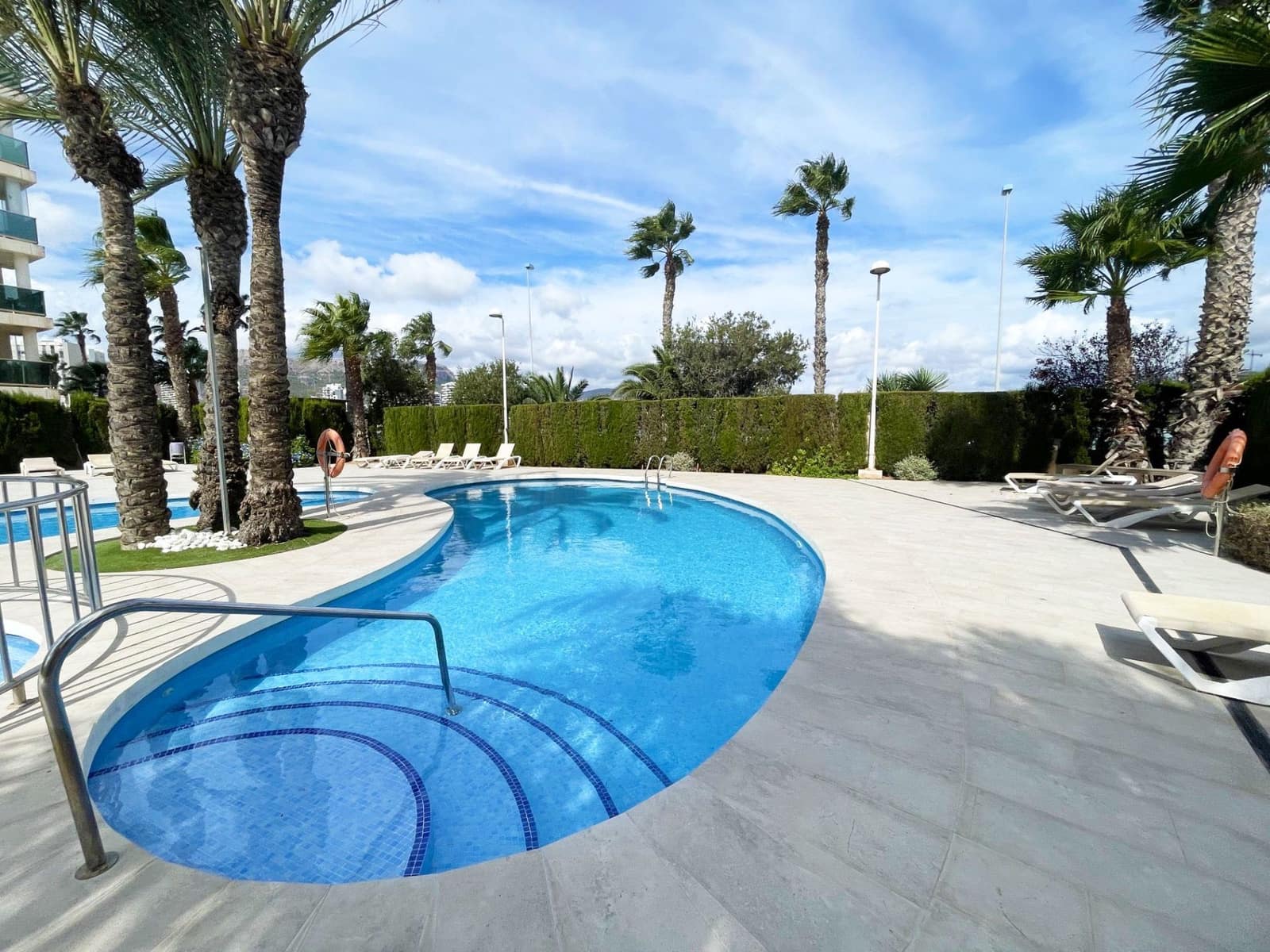 Apartamento de 2 habitaciones en Calpe / Calp en venta con piscina - 379.000 € (Ref: 10088829)