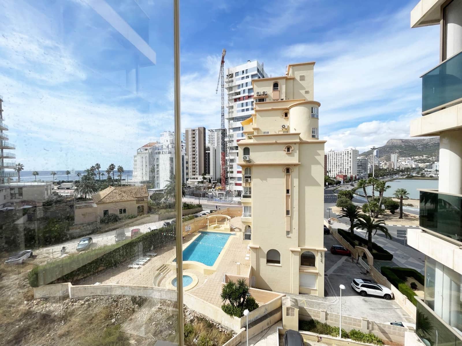 Apartamento de 2 habitaciones en Calpe / Calp en venta con piscina - 379.000 € (Ref: 10088829)