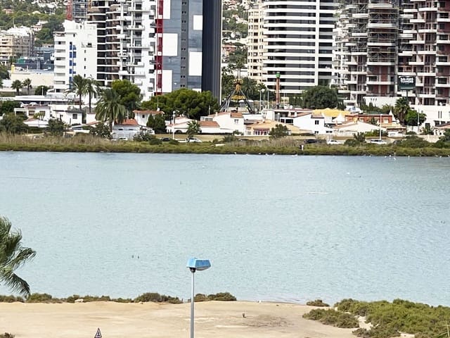 Apartamento de 2 habitaciones en Puerto, Calpe / Calp en venta con piscina - 379.000 € (Ref: 10088829)
