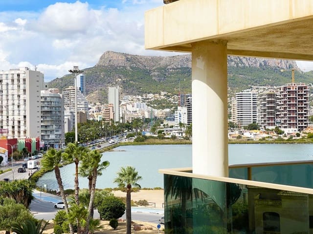 Apartamento de 2 habitaciones en Puerto, Calpe / Calp en venta con piscina - 379.000 € (Ref: 10088829)