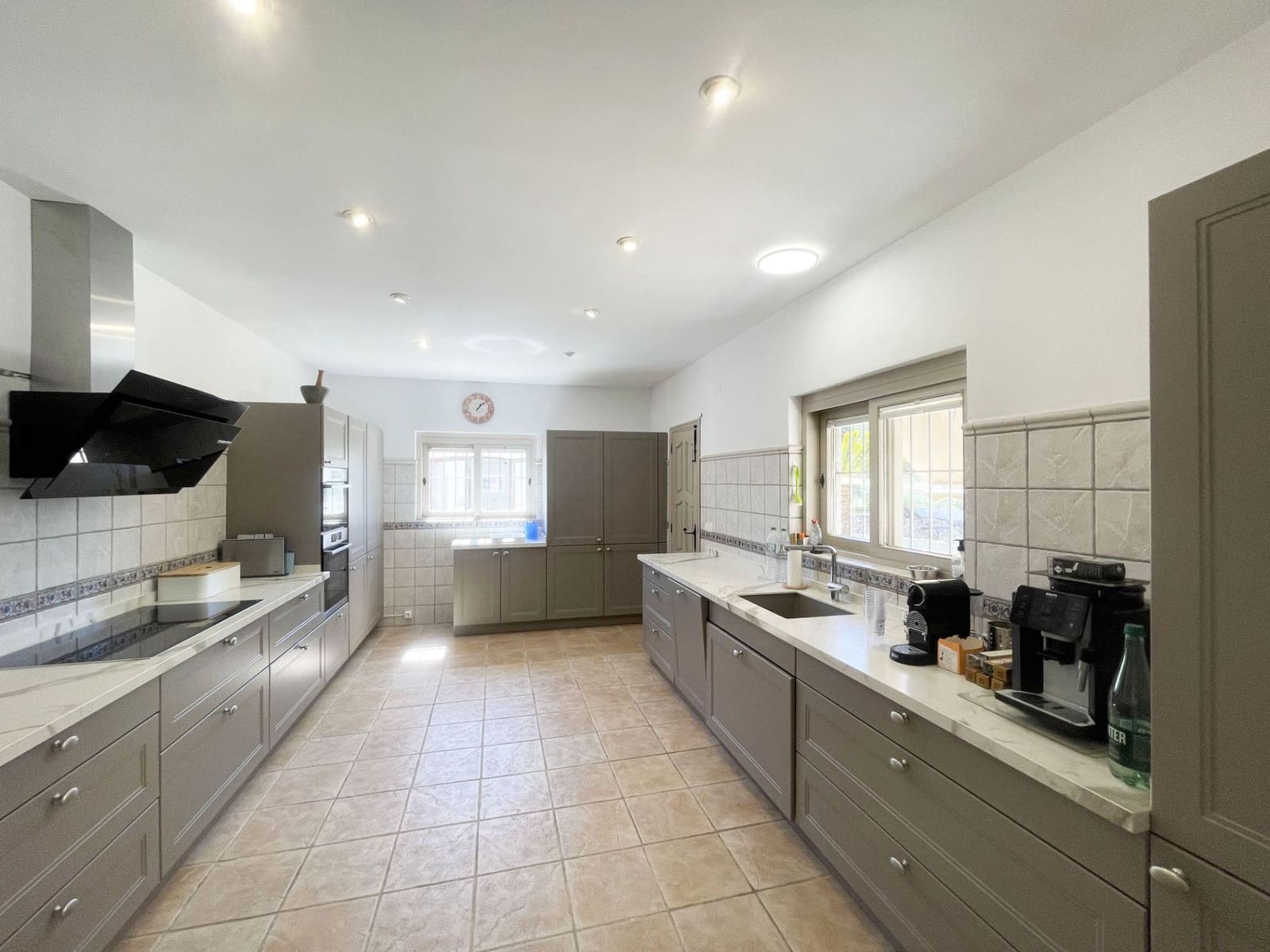 4 soverom Villa til salgs i Moraira med svømmebasseng garasje - € 1 290 000 (Ref: 10094200)