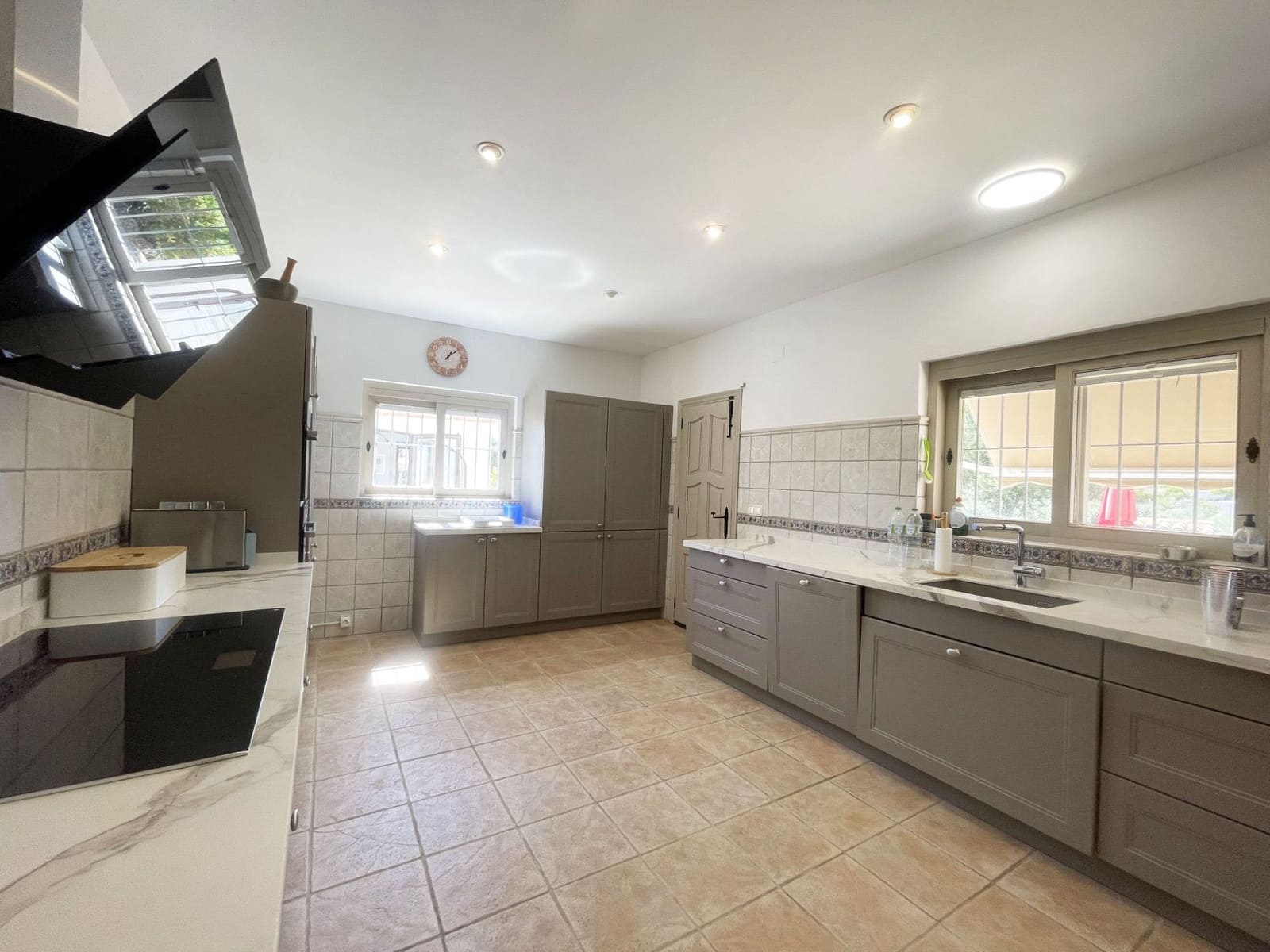 4 soverom Villa til salgs i Moraira med svømmebasseng garasje - € 1 290 000 (Ref: 10094200)