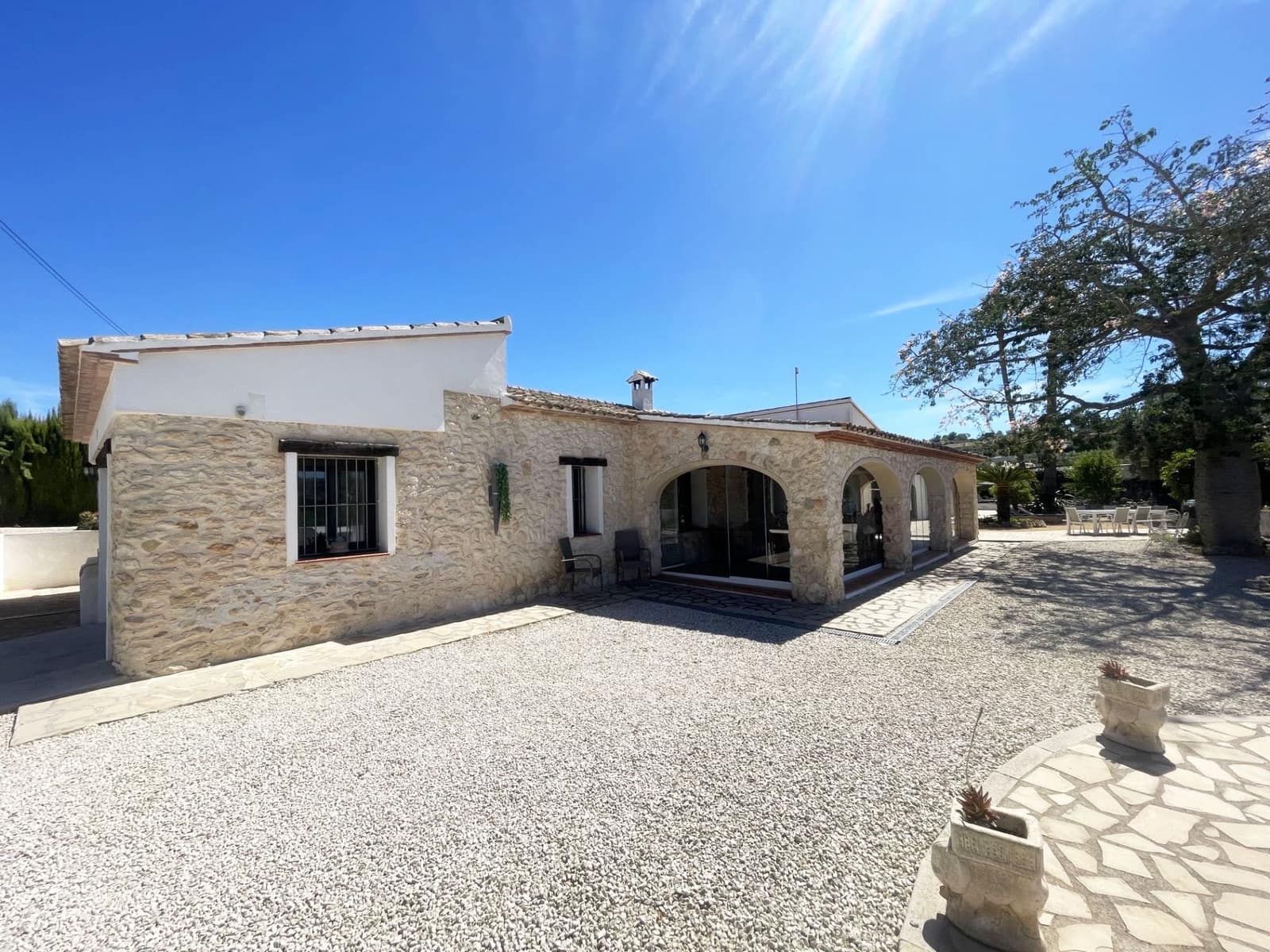4 soverom Villa til salgs i Moraira med svømmebasseng garasje - € 1 290 000 (Ref: 10094200)
