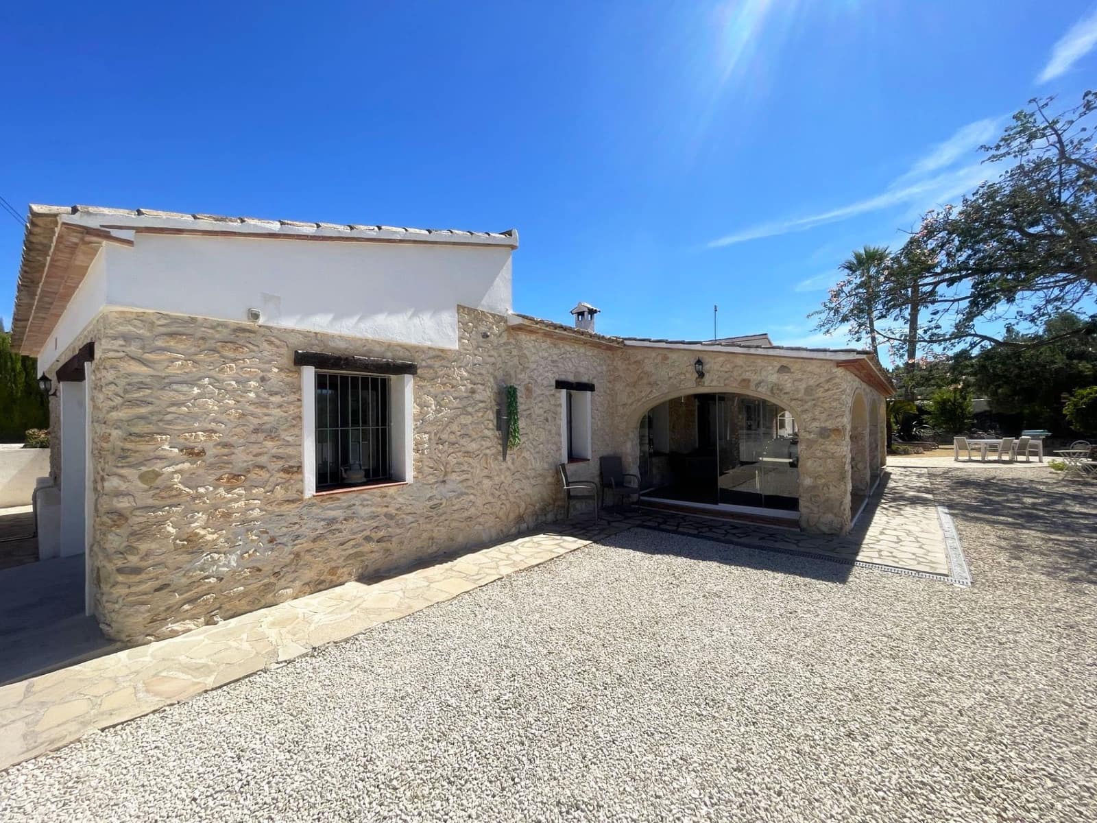 4 soverom Villa til salgs i Moraira med svømmebasseng garasje - € 1 290 000 (Ref: 10094200)