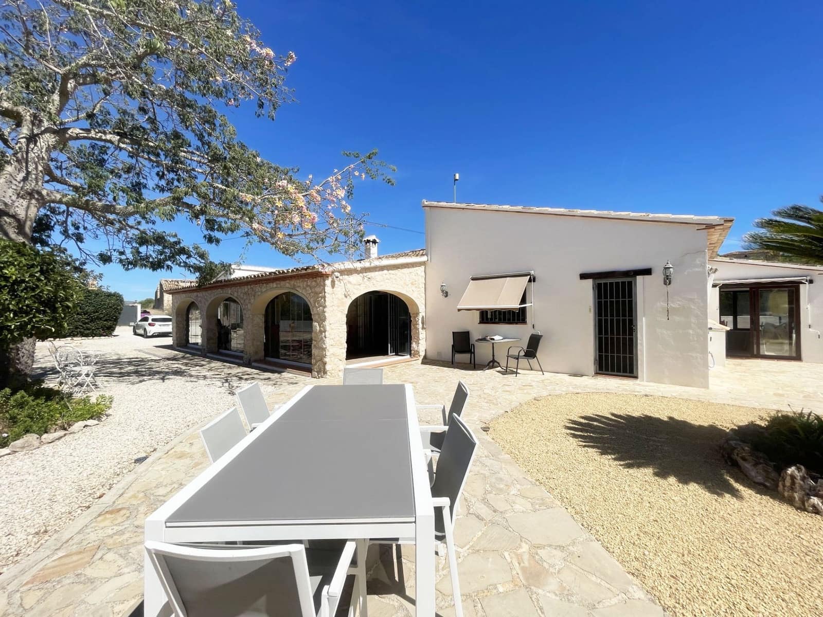 4 soverom Villa til salgs i Moraira med svømmebasseng garasje - € 1 290 000 (Ref: 10094200)