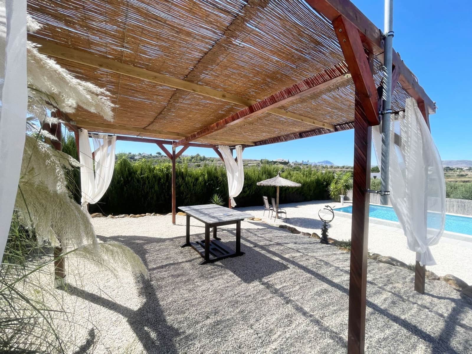 4 soverom Villa til salgs i Moraira med svømmebasseng garasje - € 1 290 000 (Ref: 10094200)