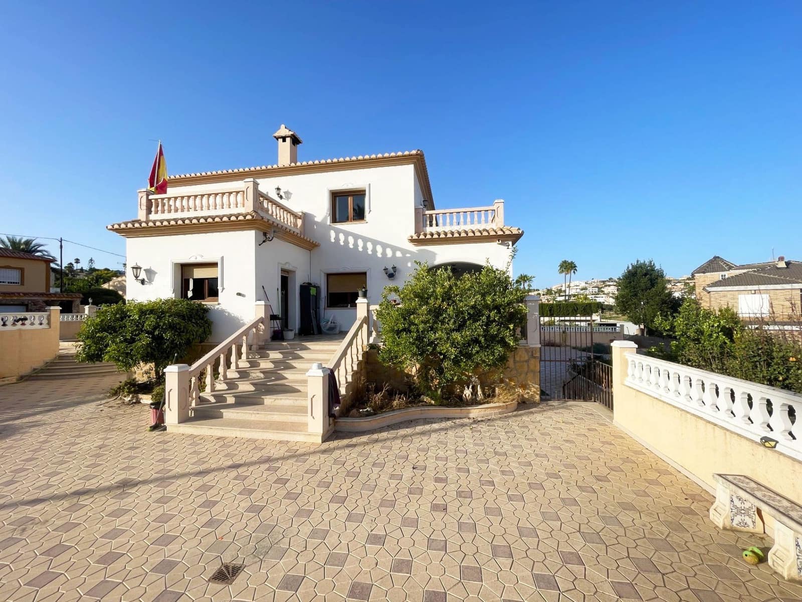 6 Zimmer Villa zu verkaufen in Calpe / Calp mit Pool Garage - 1.065.000 € (Ref: 10094201)