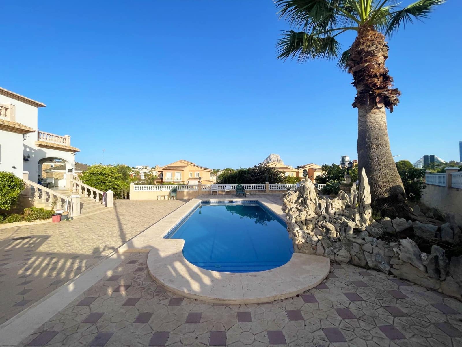6 Zimmer Villa zu verkaufen in Calpe / Calp mit Pool Garage - 1.065.000 € (Ref: 10094201)