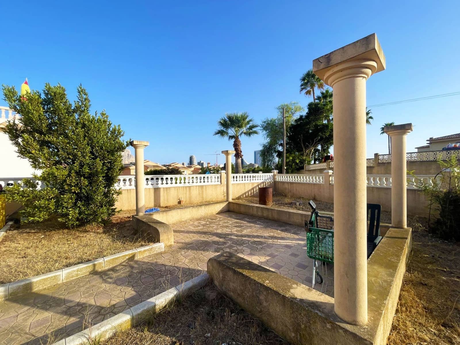 6 Zimmer Villa zu verkaufen in Calpe / Calp mit Pool Garage - 1.065.000 € (Ref: 10094201)