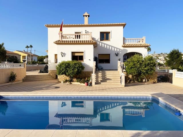 6 Zimmer Villa zu verkaufen in Calpe / Calp mit Pool Garage - 1.065.000 € (Ref: 10094201)