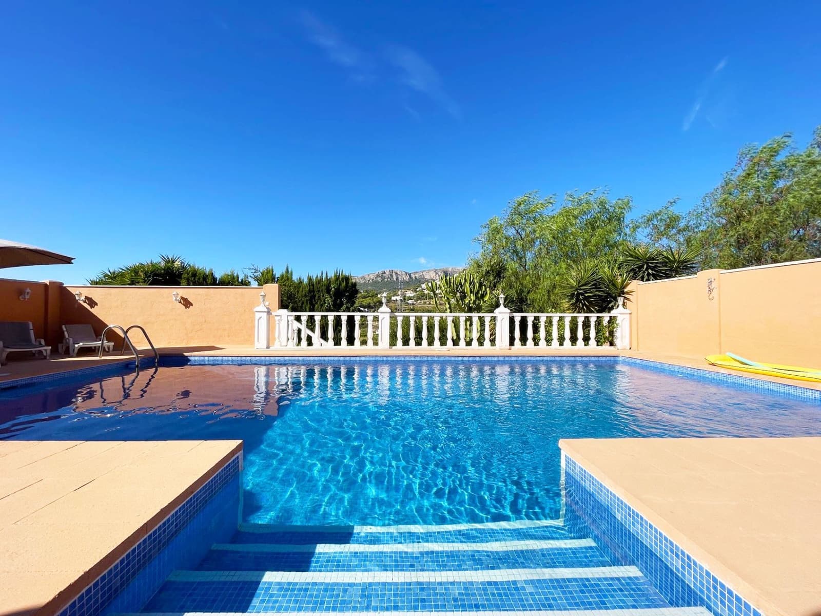 6 camera da letto Villa in vendita in Calpe / Calp con piscina garage - 495.000 € (Rif: 10099654)