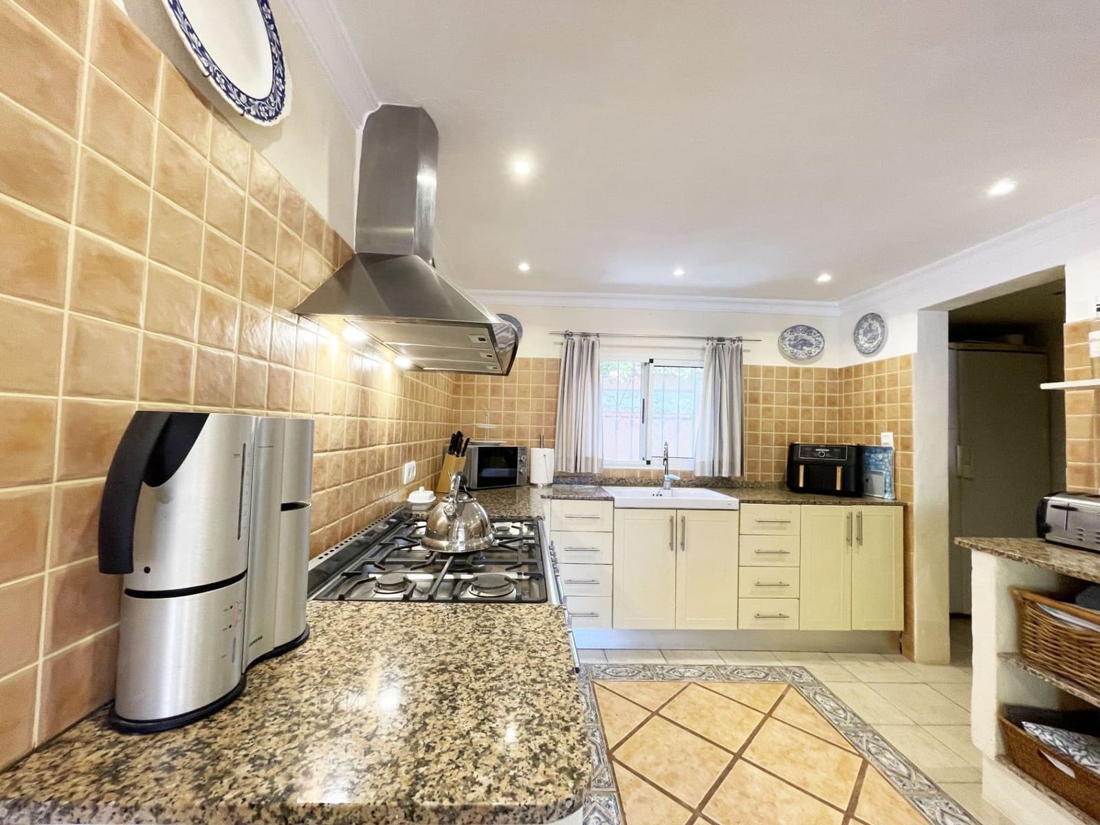 6 camera da letto Villa in vendita in Calpe / Calp con piscina garage - 495.000 € (Rif: 10099654)