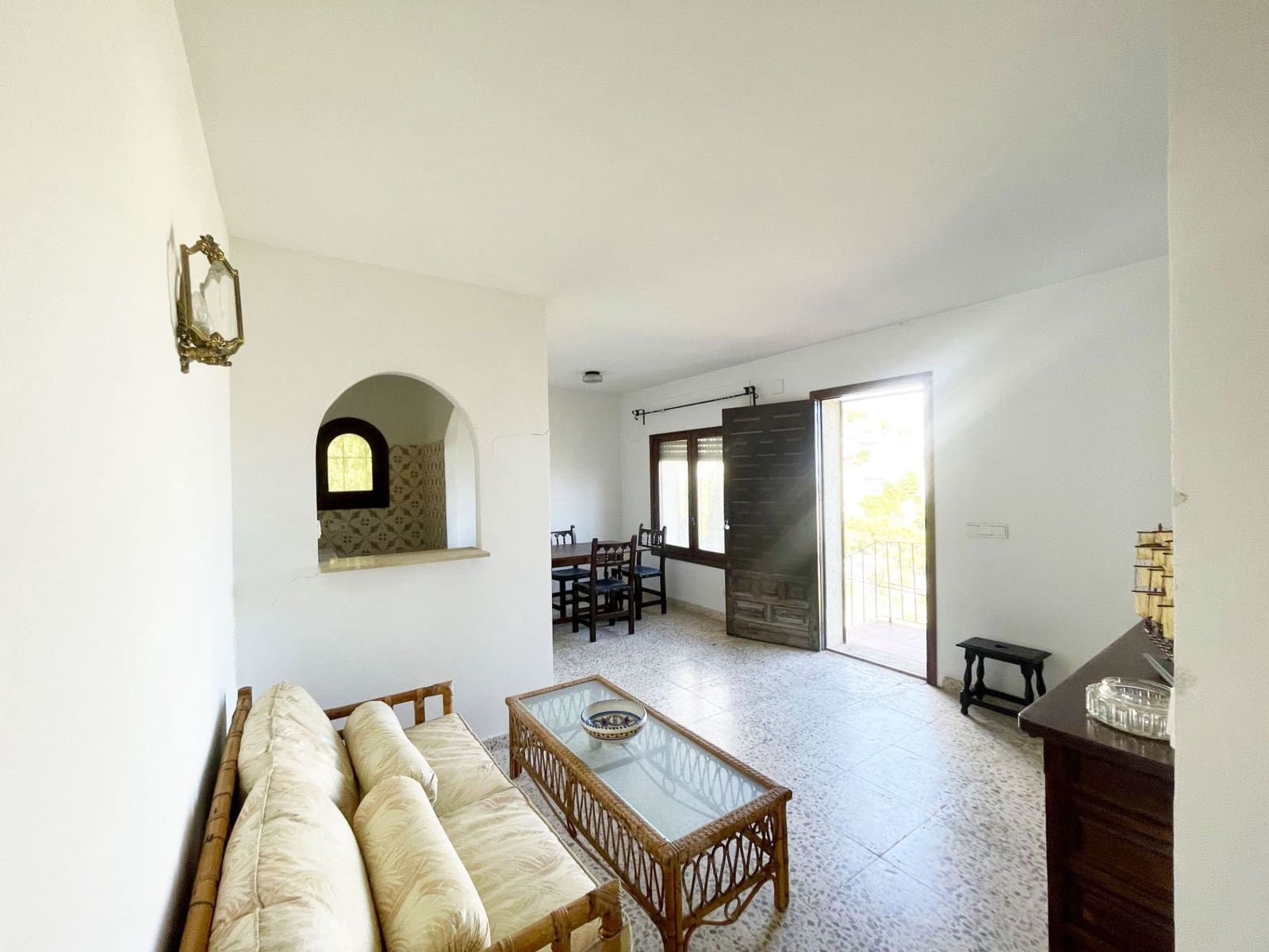3 bedroom Villa for sale in Montemar with garage - € 520,000 (Ref: 10158979)