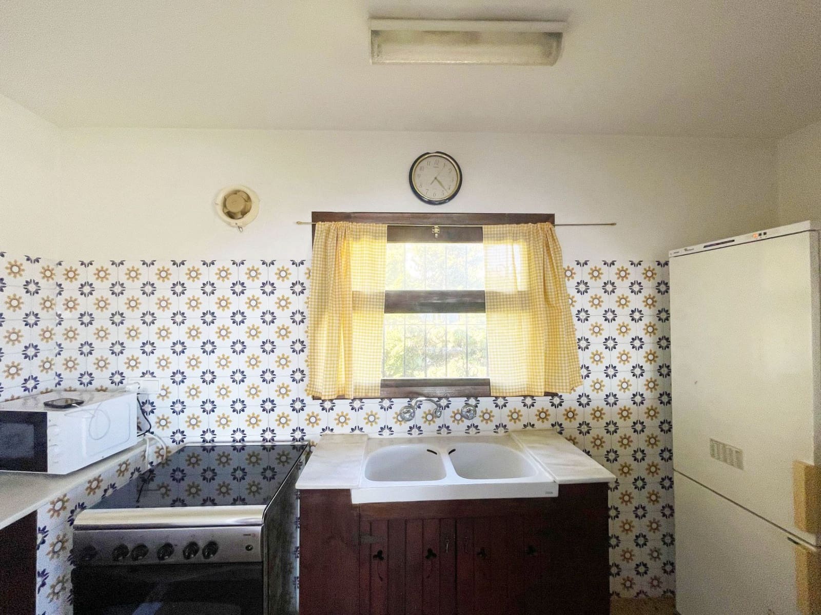 3 bedroom Villa for sale in Montemar with garage - € 520,000 (Ref: 10158979)