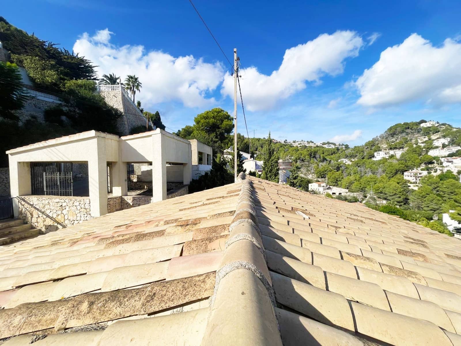 3 bedroom Villa for sale in Montemar with garage - € 520,000 (Ref: 10158979)