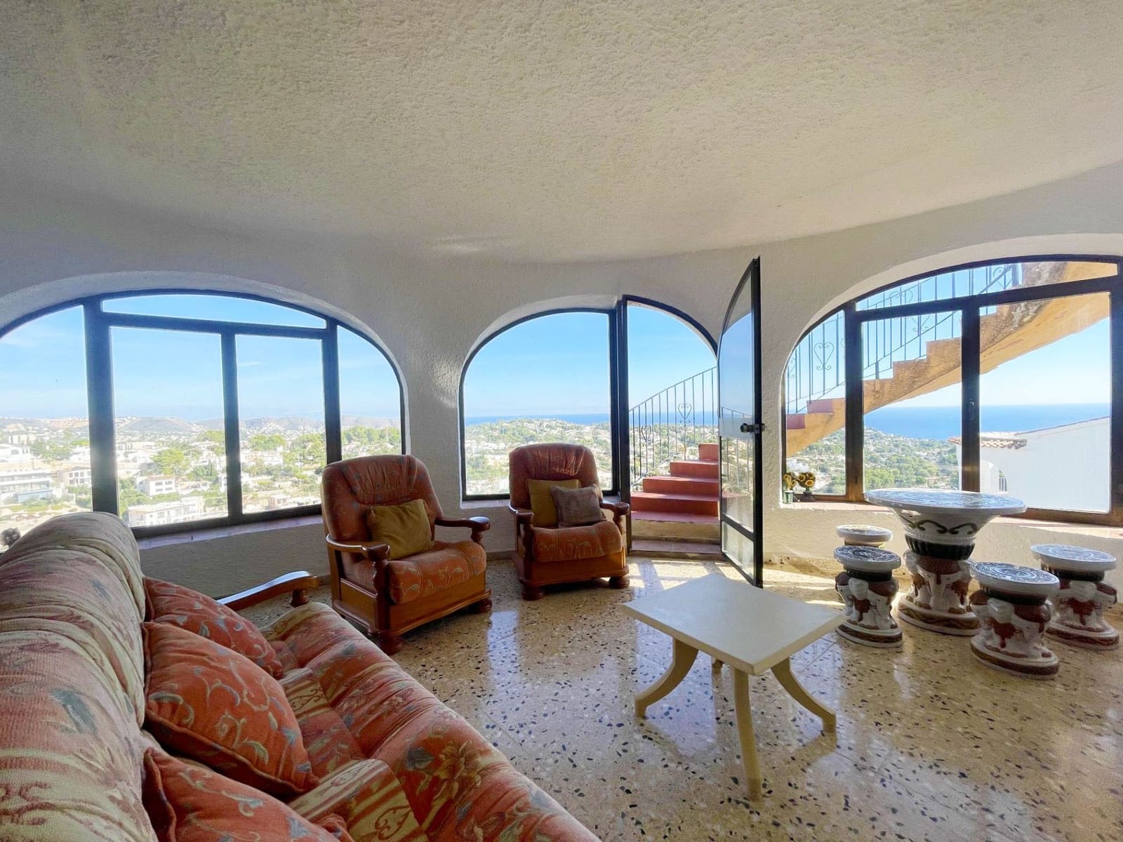 3 bedroom Villa for sale in Montemar with garage - € 520,000 (Ref: 10158979)