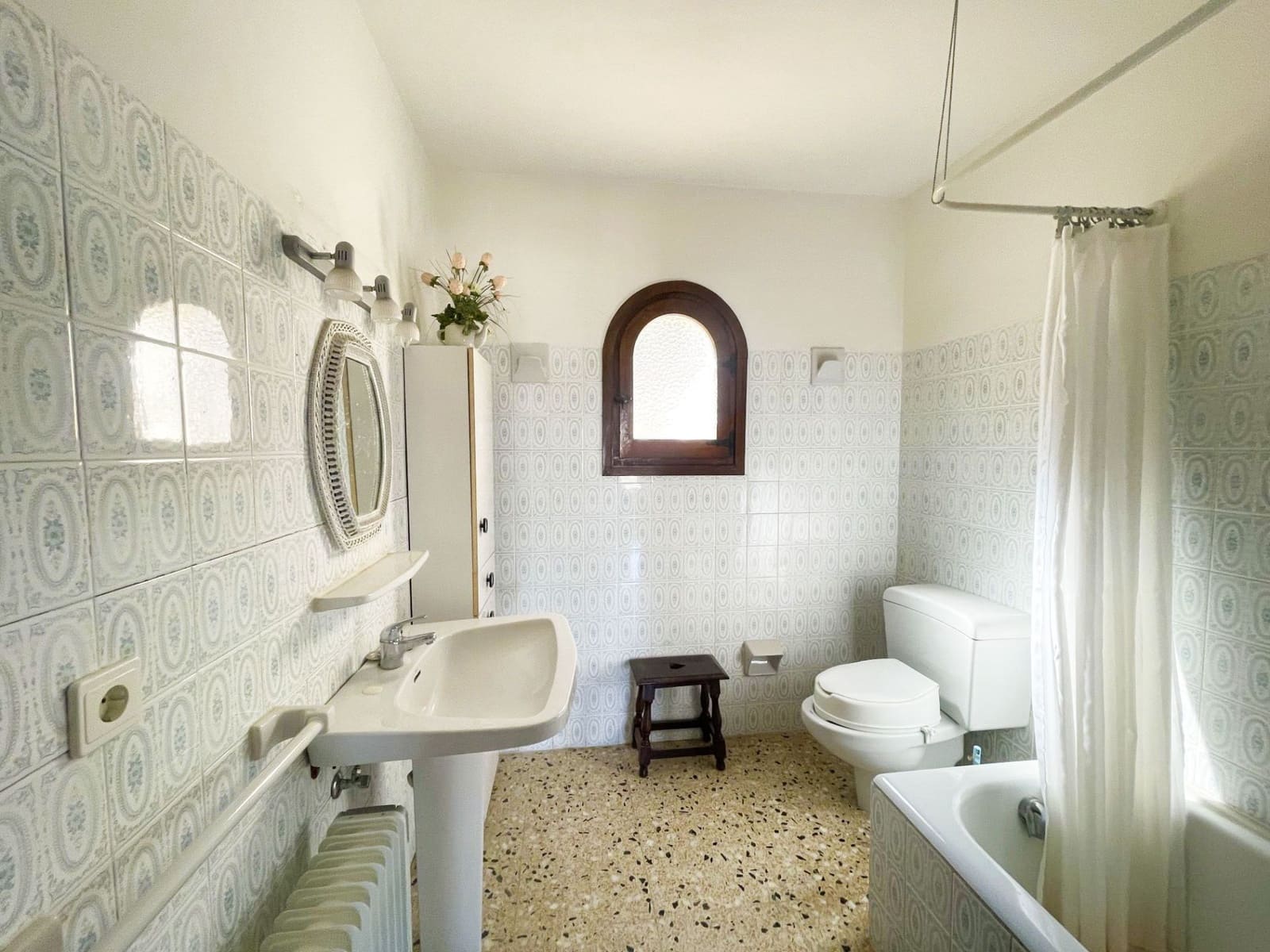 3 bedroom Villa for sale in Montemar with garage - € 520,000 (Ref: 10158979)