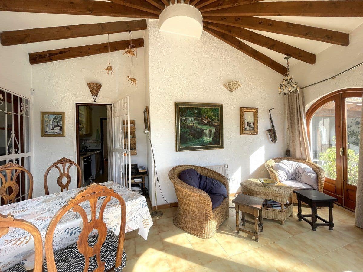 4 soverom Villa til salgs i Calpe / Calp med svømmebasseng garasje - € 459 000 (Ref: 10162114)