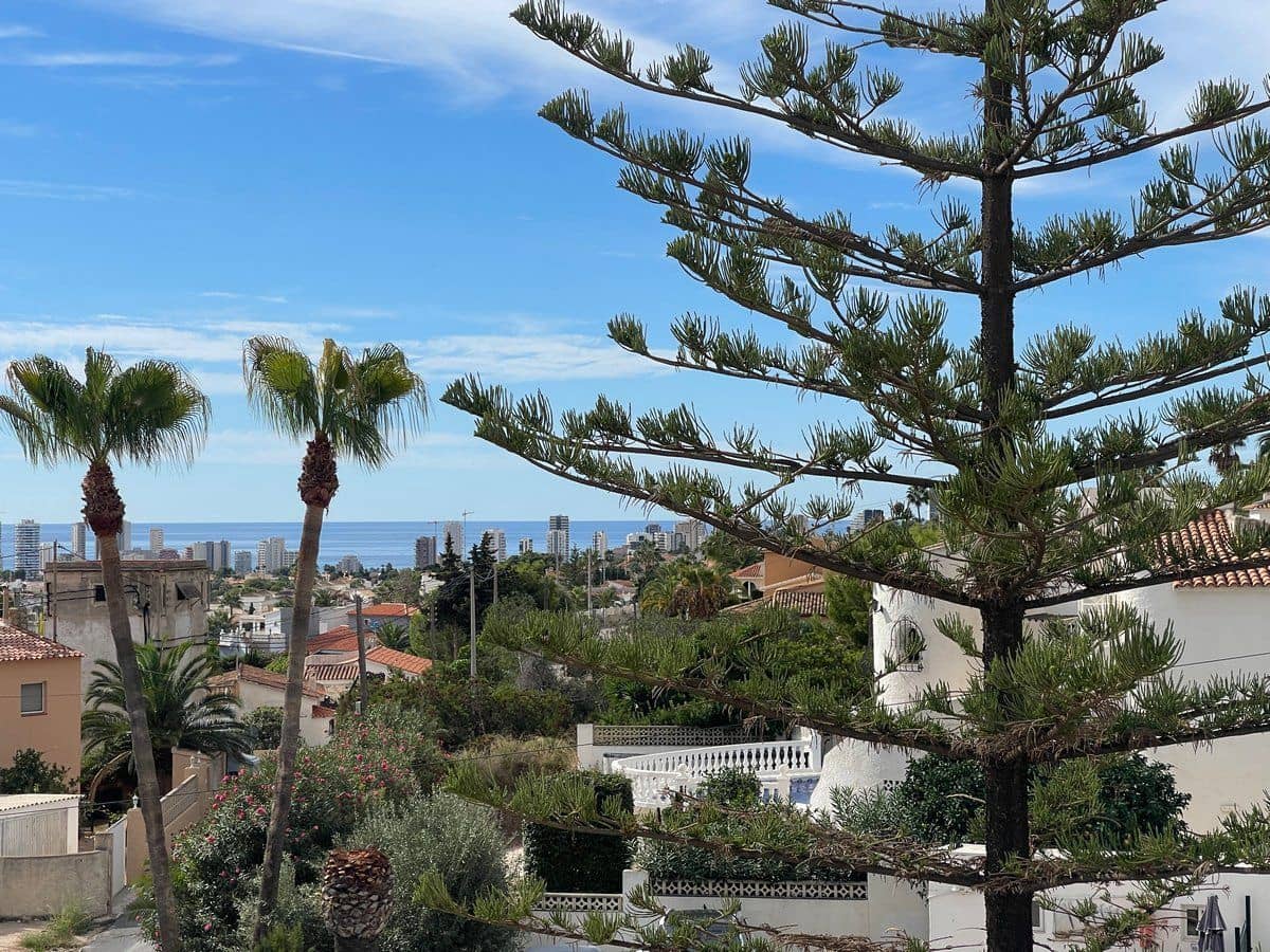 4 soverom Villa til salgs i Calpe / Calp med svømmebasseng garasje - € 459 000 (Ref: 10162114)