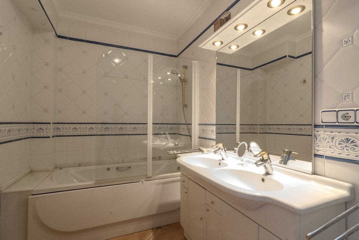 8 sypialnia Willa na sprzedaż w Benissa z basenem garażem - 2 995 000 € (Ref: 5866725)