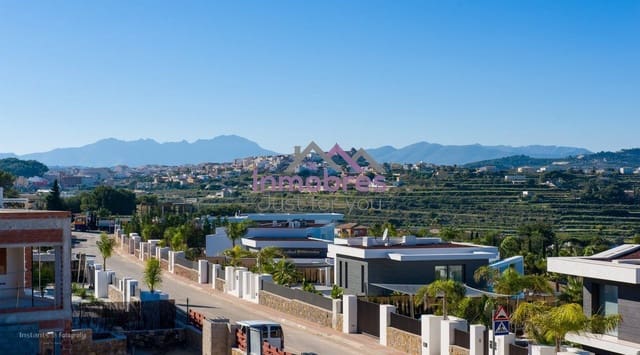 Chalet de 4 habitaciones en Javea / Xàbia en venta con piscina garaje - 1.425.000 € (Ref: 6730575)