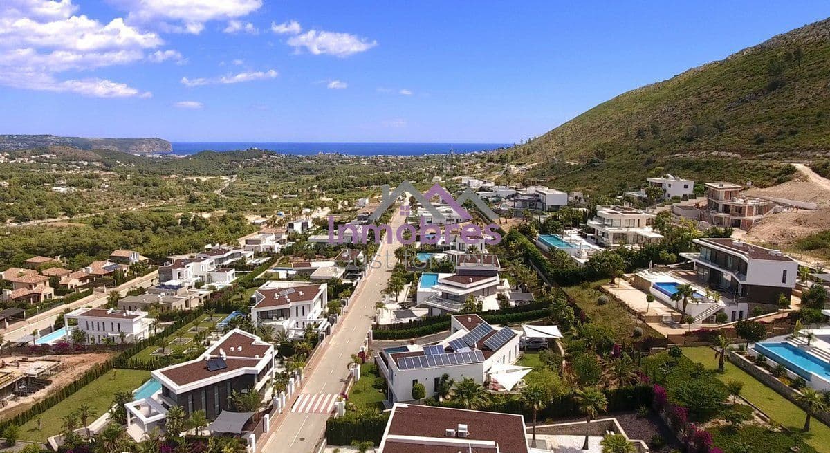 Chalet de 4 habitaciones en Javea / Xàbia en venta con piscina garaje - 1.425.000 € (Ref: 6730575)