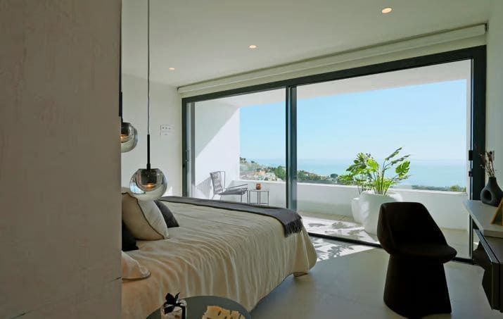 4 bedroom Villa for sale in Altea with garage - € 2,111,500 (Ref: 7709164)