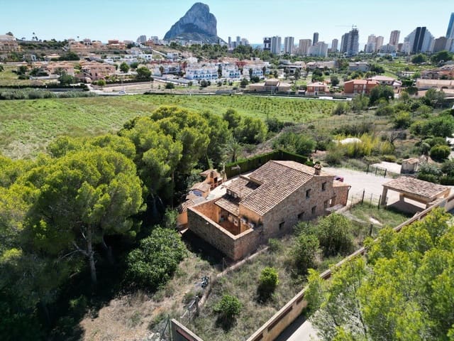 4 quarto Moradia para venda em Calpe / Calp com piscina garagem - 840 000 € (Ref: 7720137)
