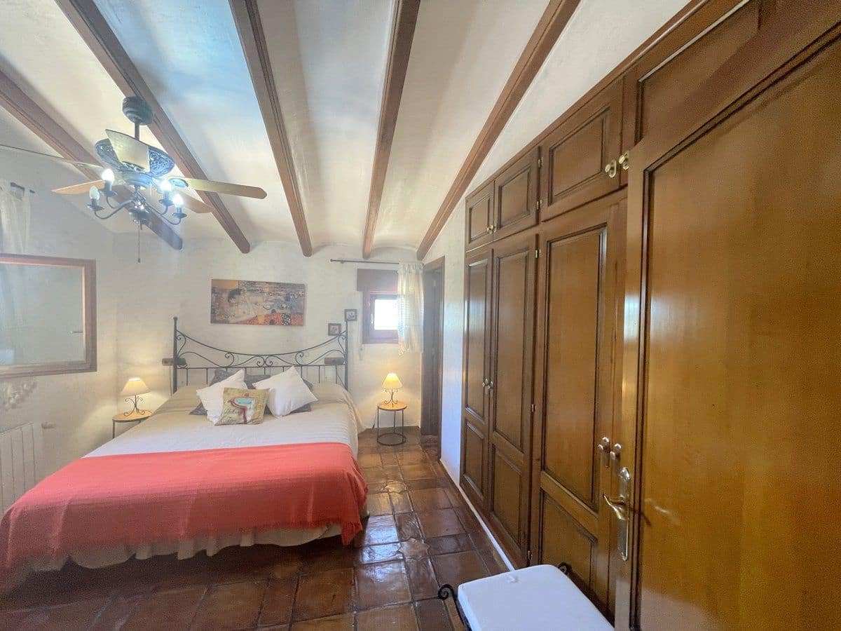 4 quarto Moradia para venda em Calpe / Calp com piscina garagem - 840 000 € (Ref: 7720137)