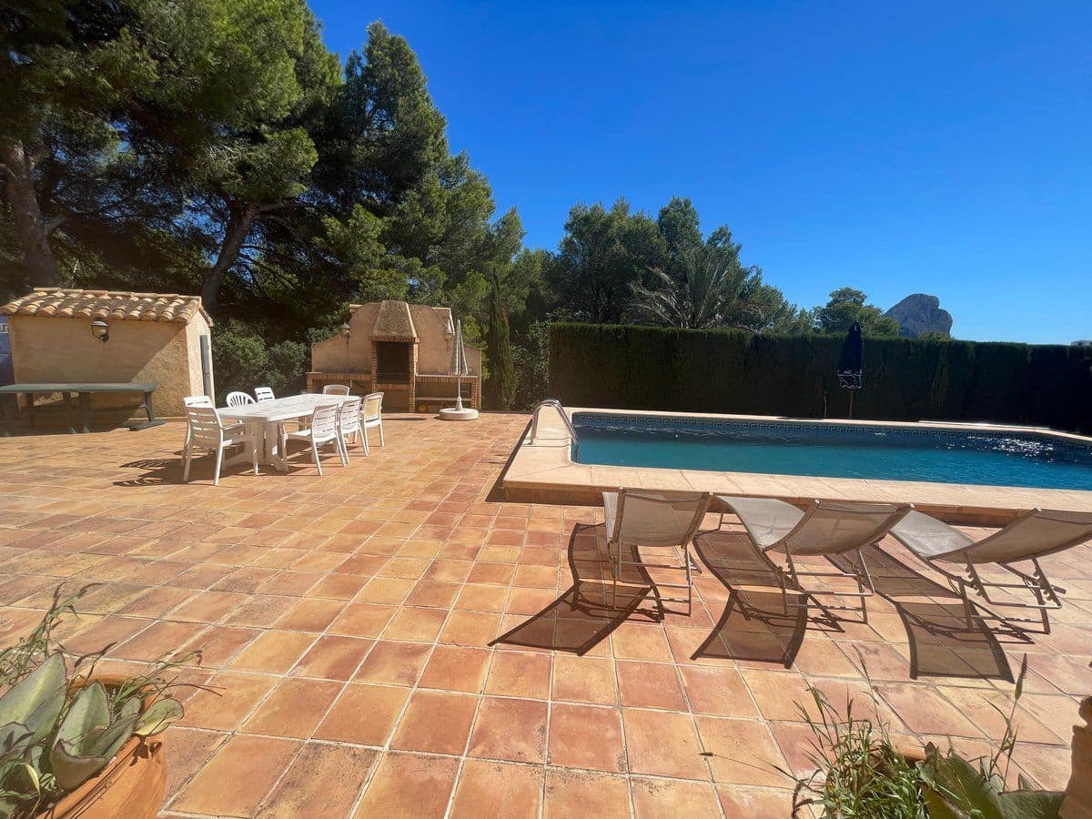 4 quarto Moradia para venda em Calpe / Calp com piscina garagem - 840 000 € (Ref: 7720137)