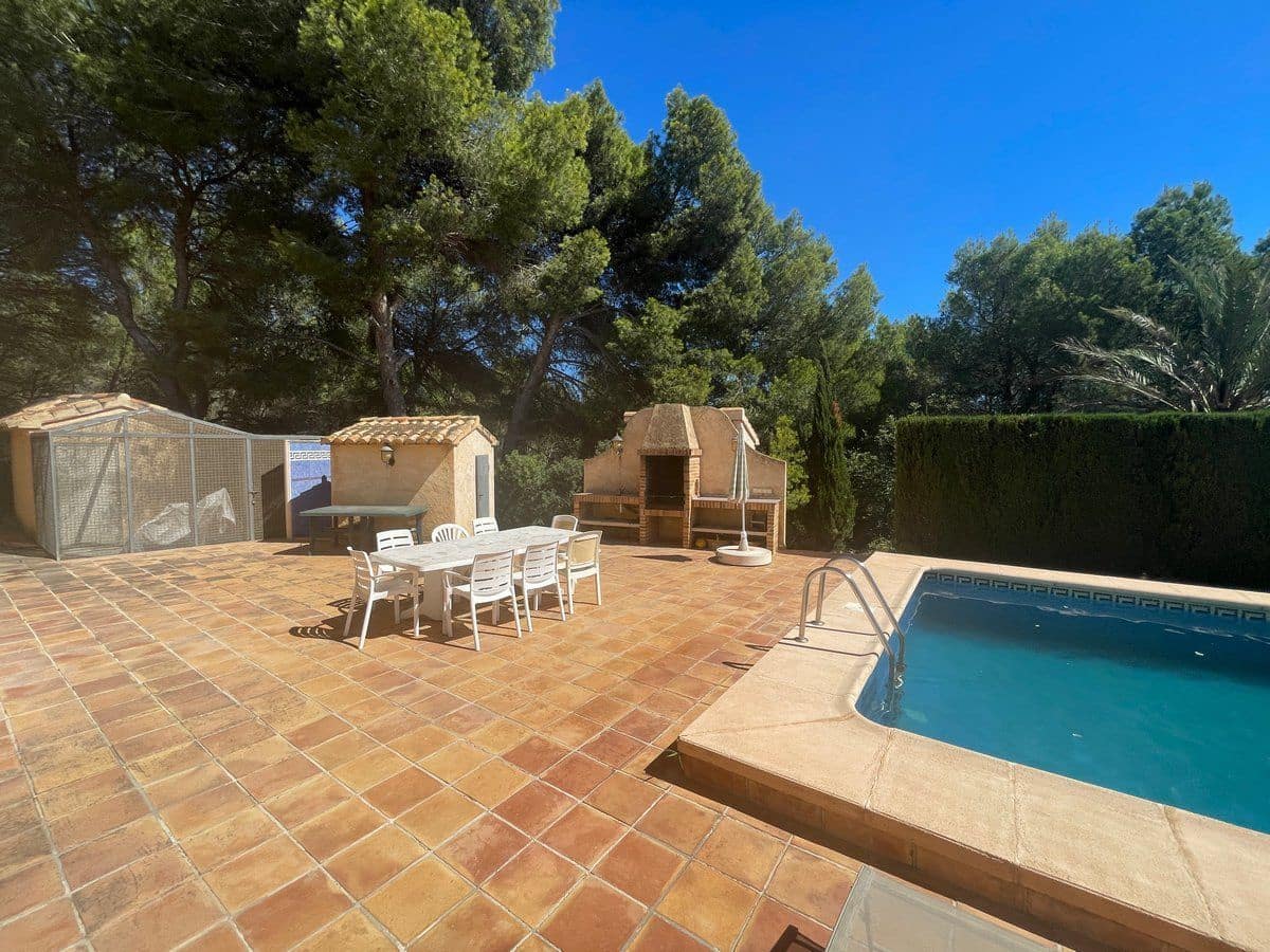 4 quarto Moradia para venda em Calpe / Calp com piscina garagem - 840 000 € (Ref: 7720137)