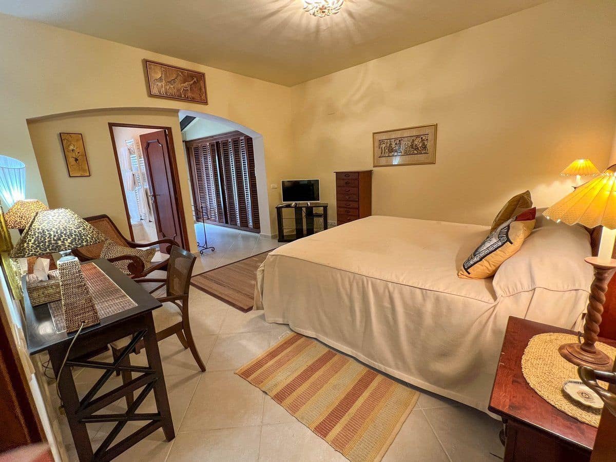 Chalet de 5 habitaciones en Altea en venta con piscina garaje - 1.375.000 € (Ref: 8013787)