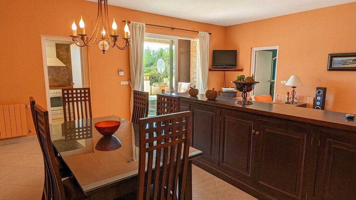 Chalet de 5 habitaciones en Altea en venta con piscina garaje - 1.375.000 € (Ref: 8013787)