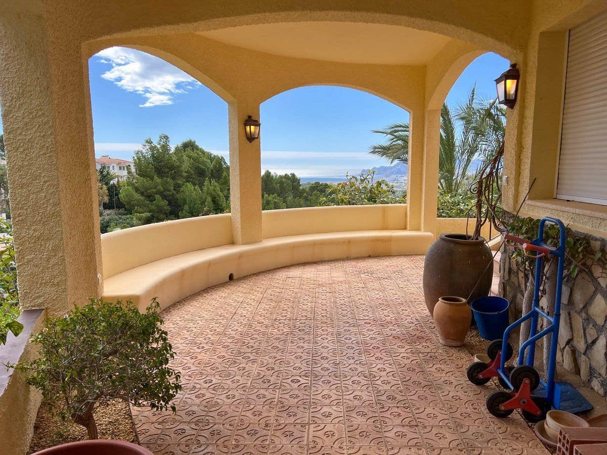 Chalet de 5 habitaciones en Altea en venta con piscina garaje - 1.375.000 € (Ref: 8013787)