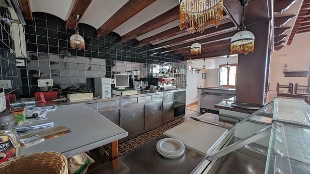 Erhverv til salg i Calpe / Calp med garage - € 390.000 (Ref: 8026525)