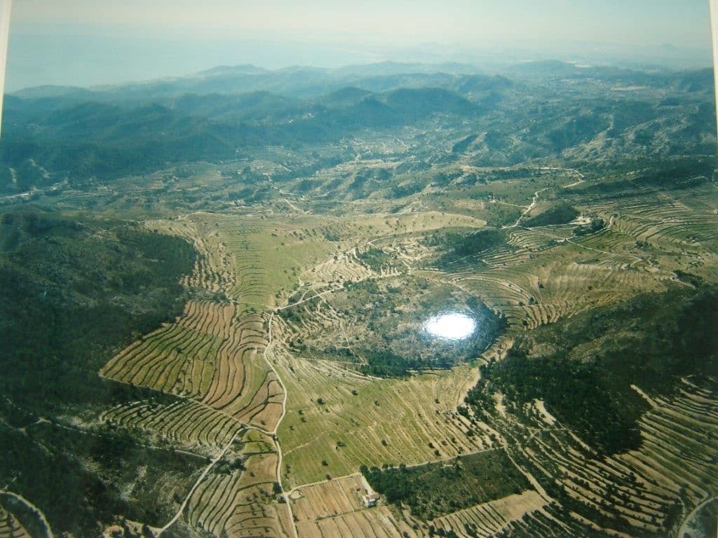 Grunde uden byggetilladelser til salg i Relleu - € 245.000 (Ref: 8039605)