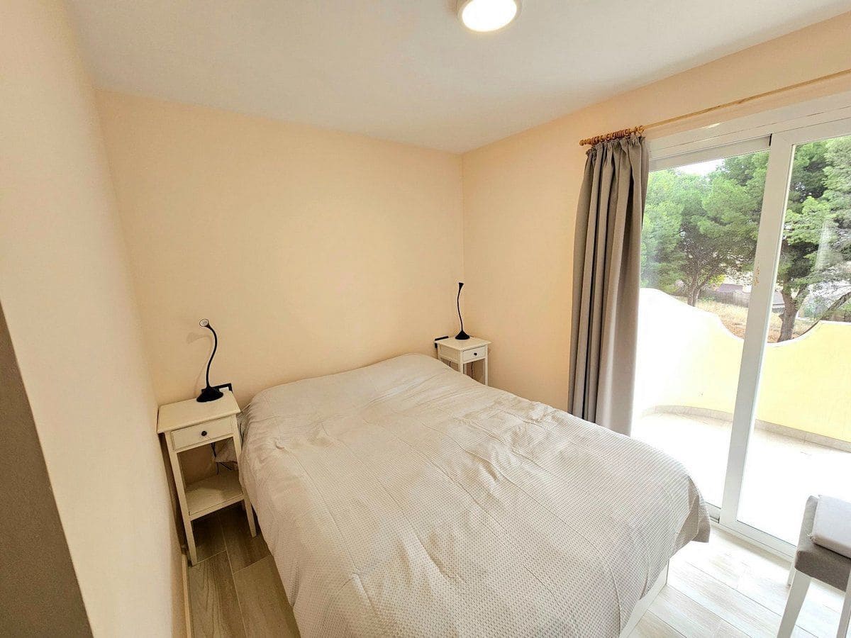 2 Zimmer Apartment zu verkaufen in Calpe / Calp mit Pool - 286.500 € (Ref: 8116850)