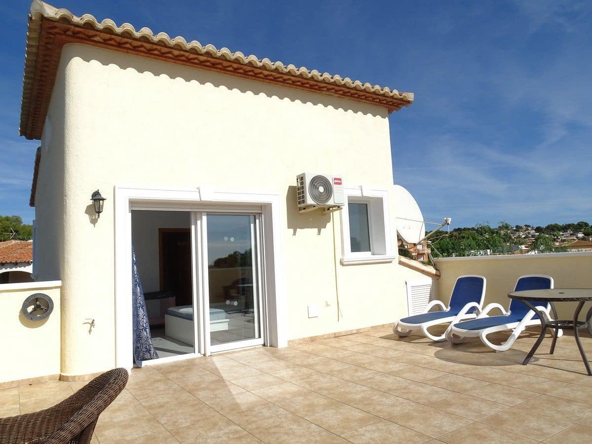 3 quarto Moradia para venda em Calpe / Calp com piscina garagem - 725 000 € (Ref: 8675486)