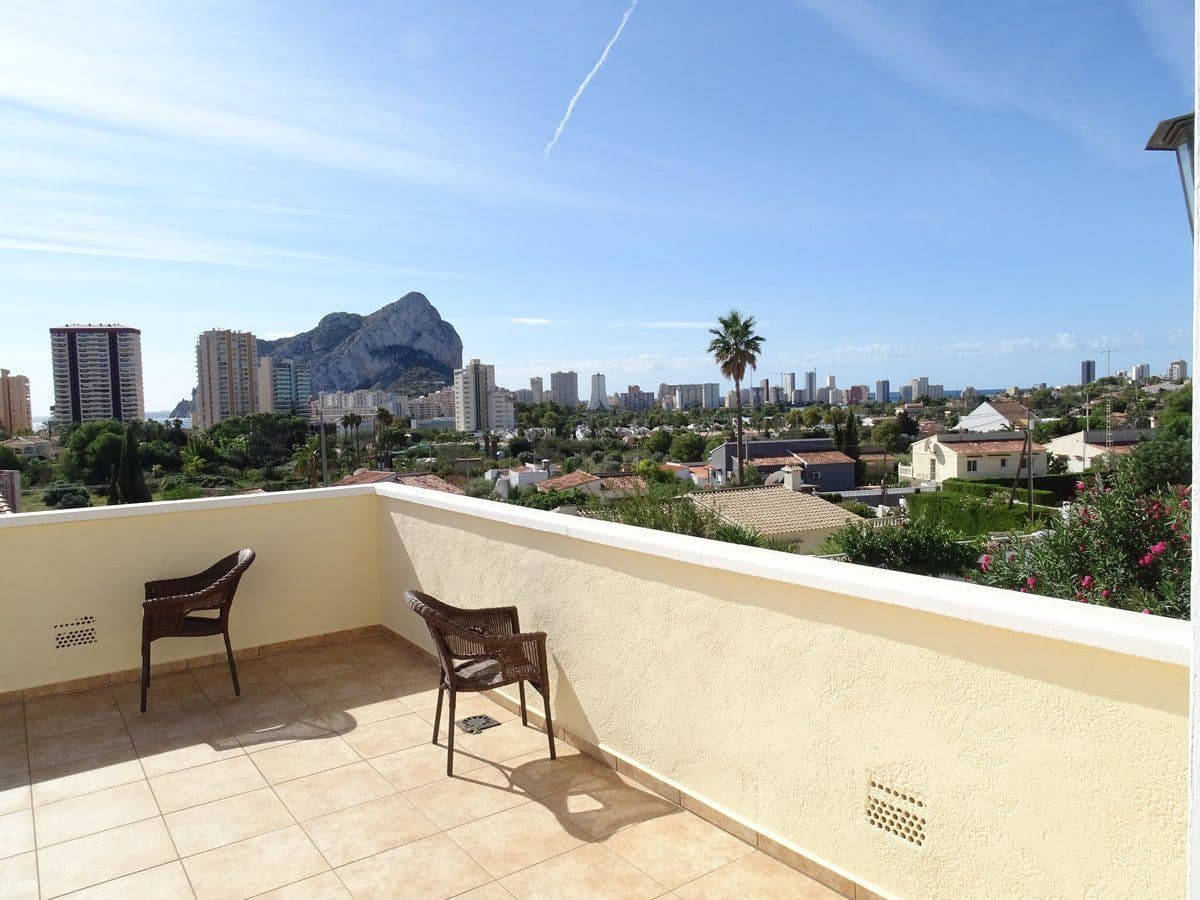 3 quarto Moradia para venda em Calpe / Calp com piscina garagem - 725 000 € (Ref: 8675486)
