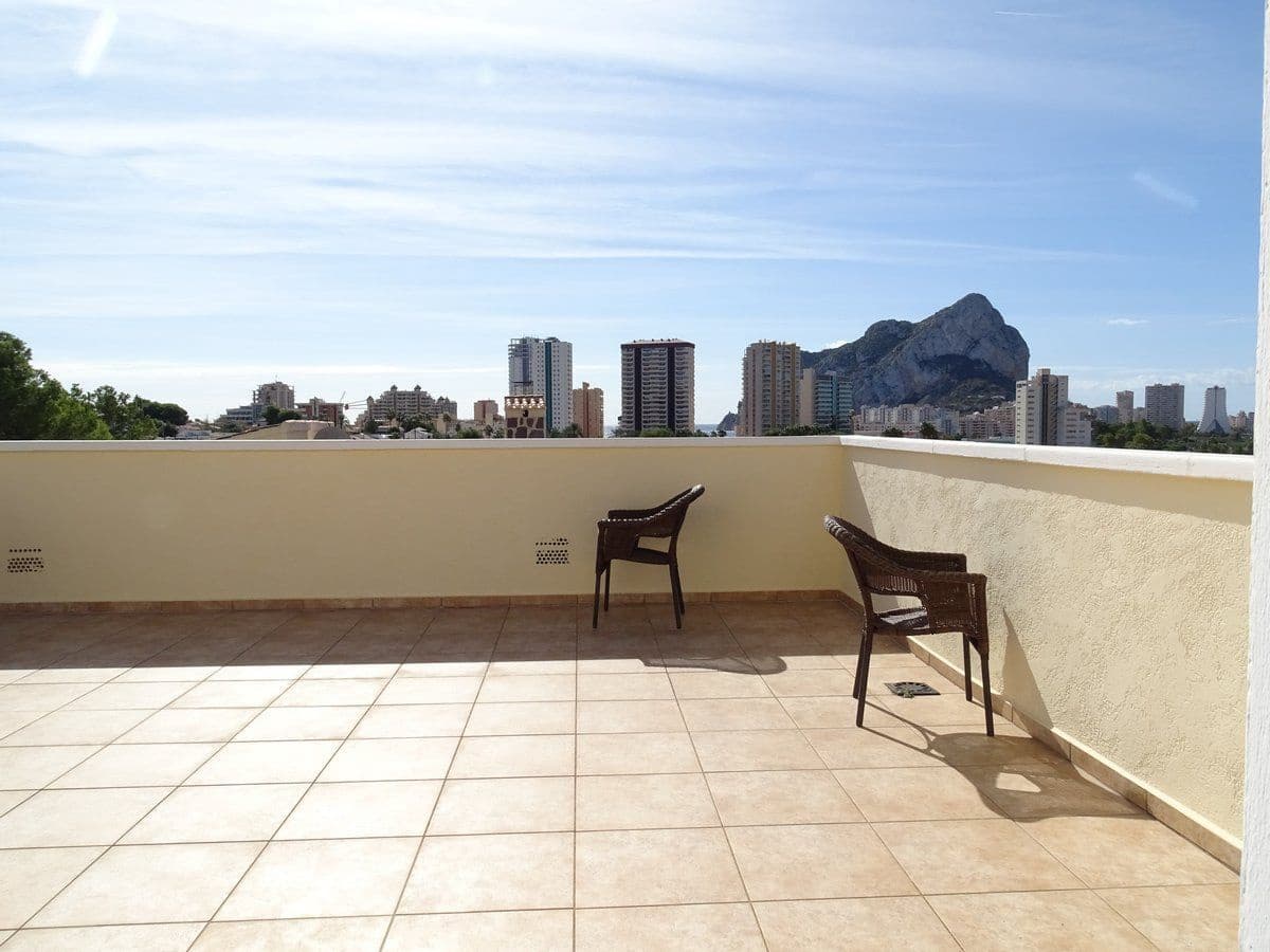 3 quarto Moradia para venda em Calpe / Calp com piscina garagem - 725 000 € (Ref: 8675486)