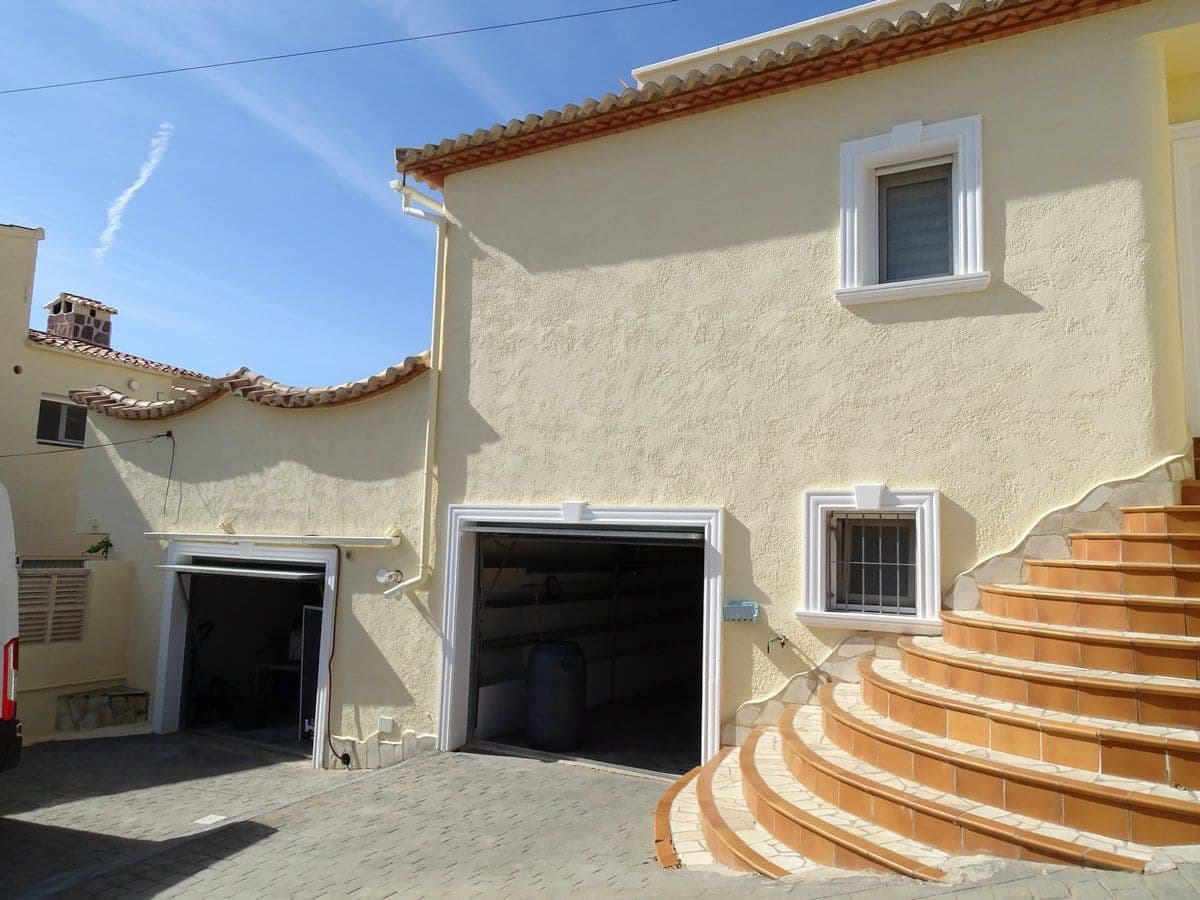 3 quarto Moradia para venda em Calpe / Calp com piscina garagem - 725 000 € (Ref: 8675486)