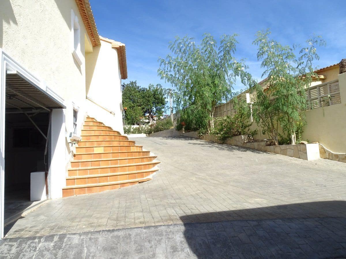 3 quarto Moradia para venda em Calpe / Calp com piscina garagem - 725 000 € (Ref: 8675486)