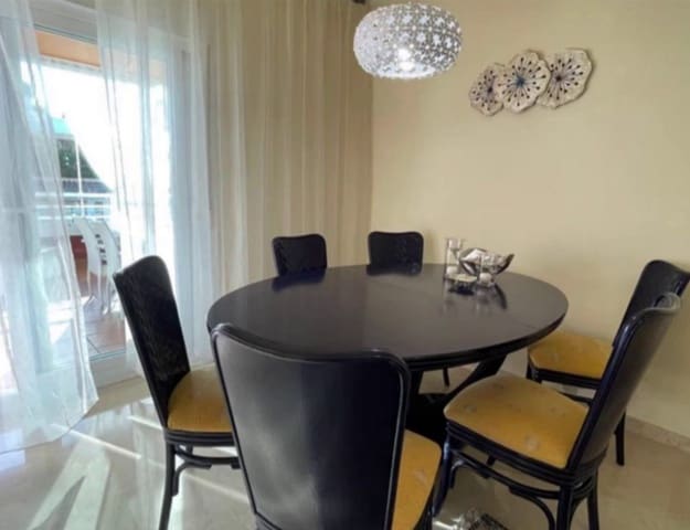 3 bedroom Apartment for sale in Pueblo, Calpe / Calp with garage - € 465,000 (Ref: 8708972)