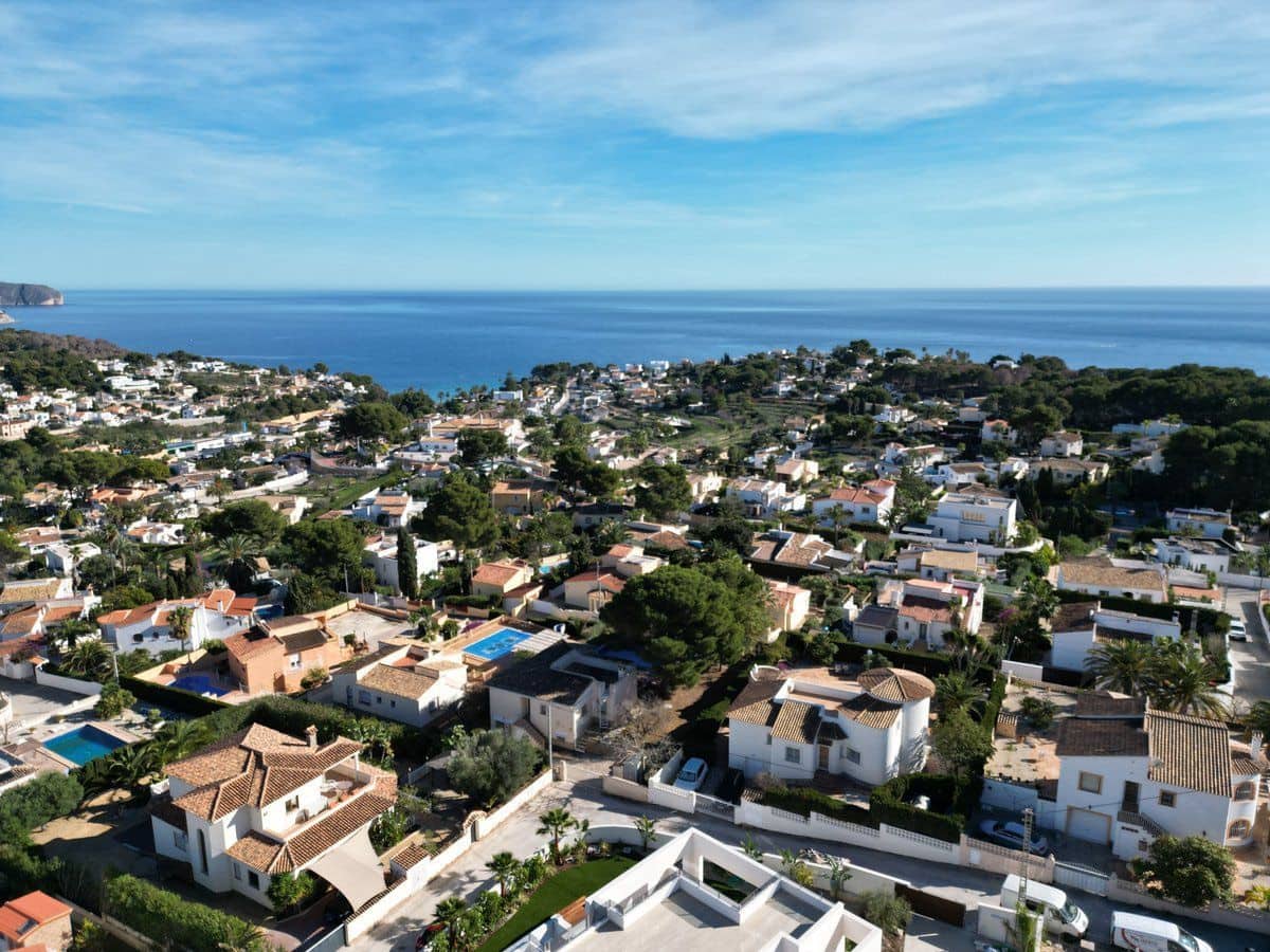 3 Zimmer Villa zu verkaufen in Benissa mit Pool Garage - 1.175.000 € (Ref: 8757326)