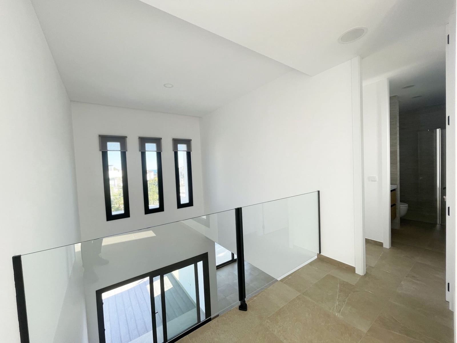 3 bedroom Villa for sale in Benissa with pool garage - € 1,175,000 (Ref: 8757326)