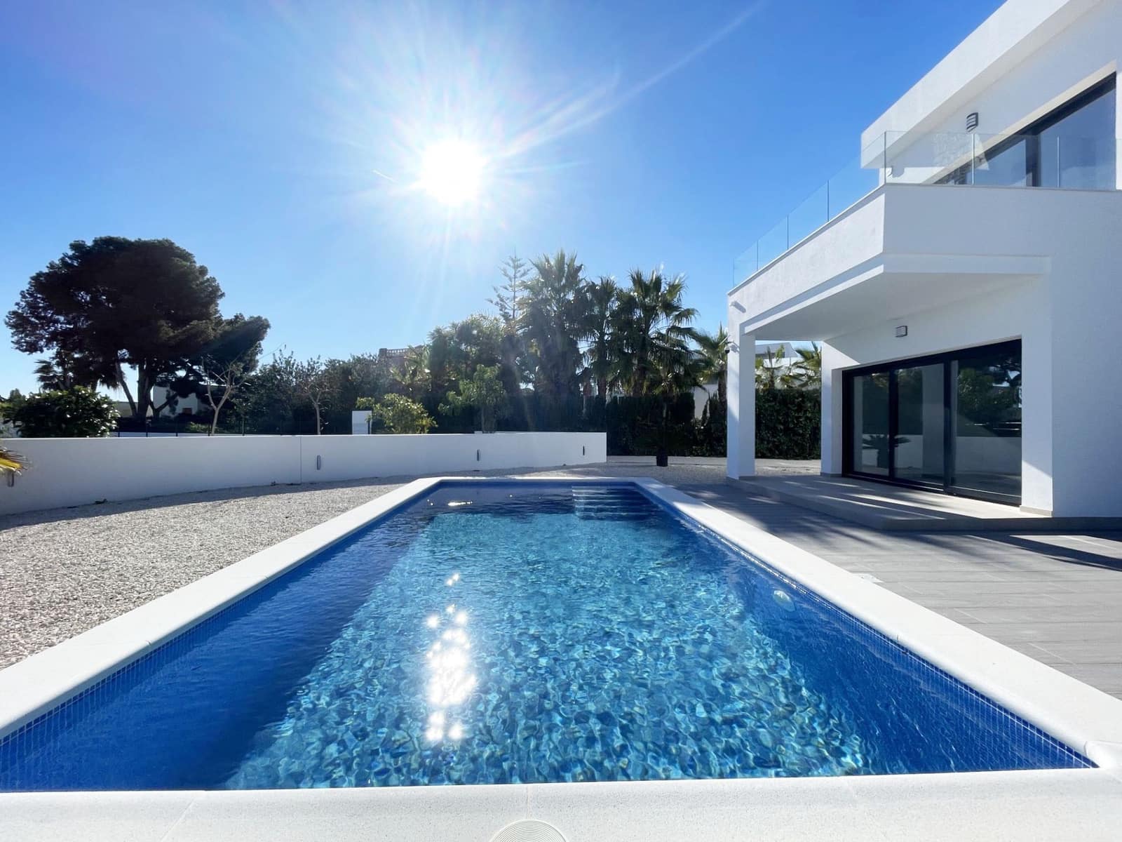 3 bedroom Villa for sale in Benissa with pool garage - € 1,175,000 (Ref: 8757326)